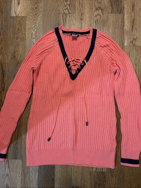 VENUS Coral V-Neck Lace-Up Sweater with Navy Trim